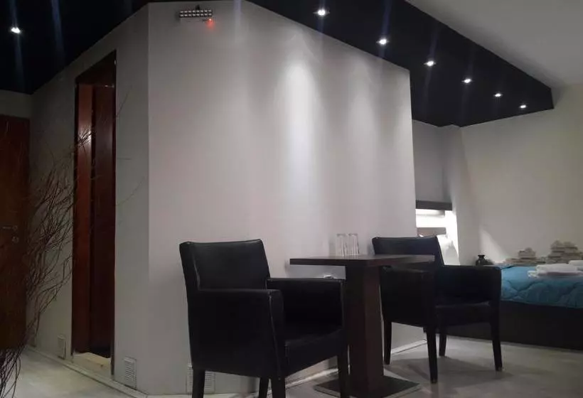 پانسیون Prenoćište Konstantin 2008