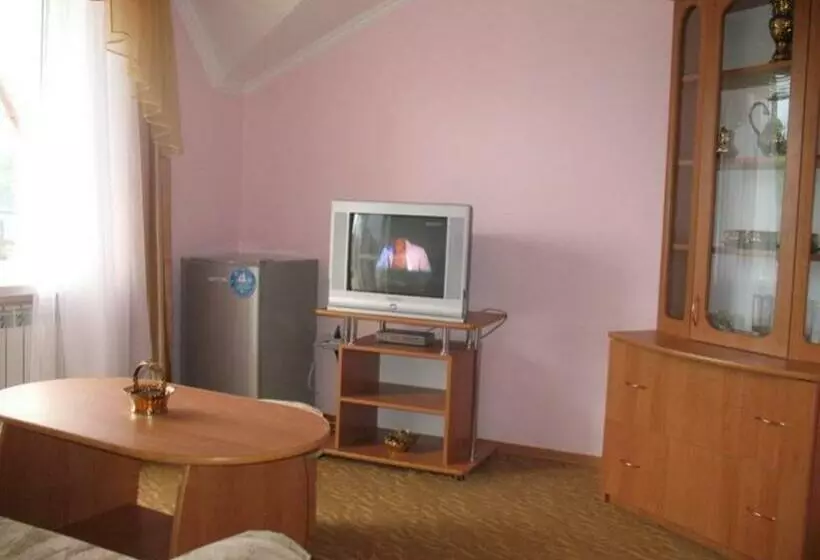 پانسیون Vian Guest House