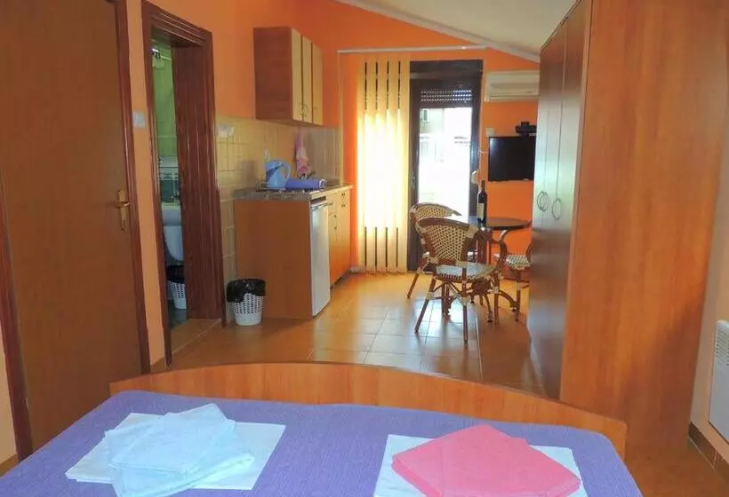 پانسیون Villa Budvanka Guesthouse