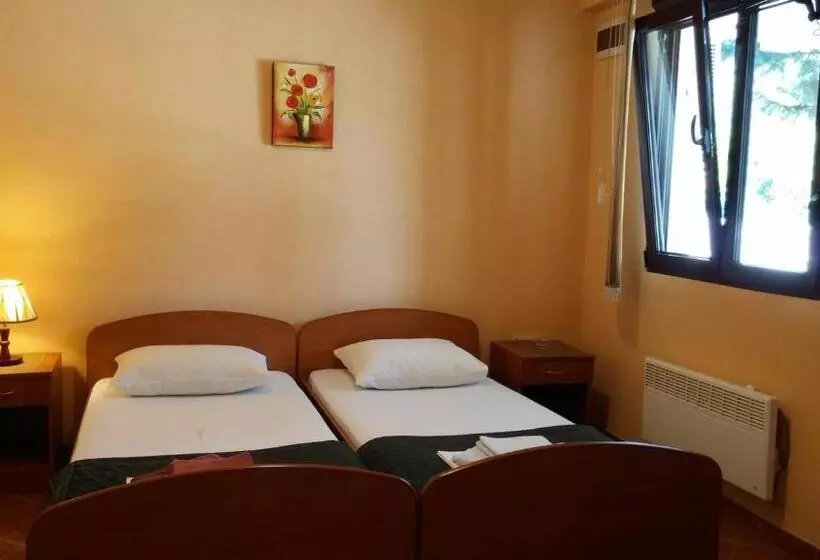 پانسیون Villa Budvanka Guesthouse