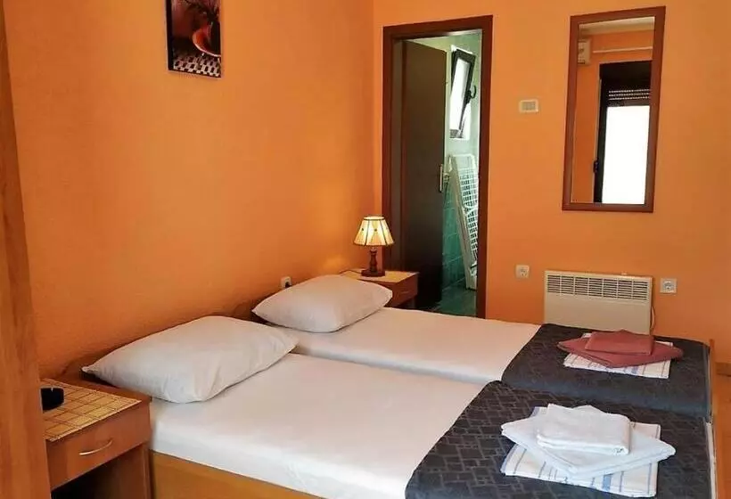 پانسیون Villa Budvanka Guesthouse
