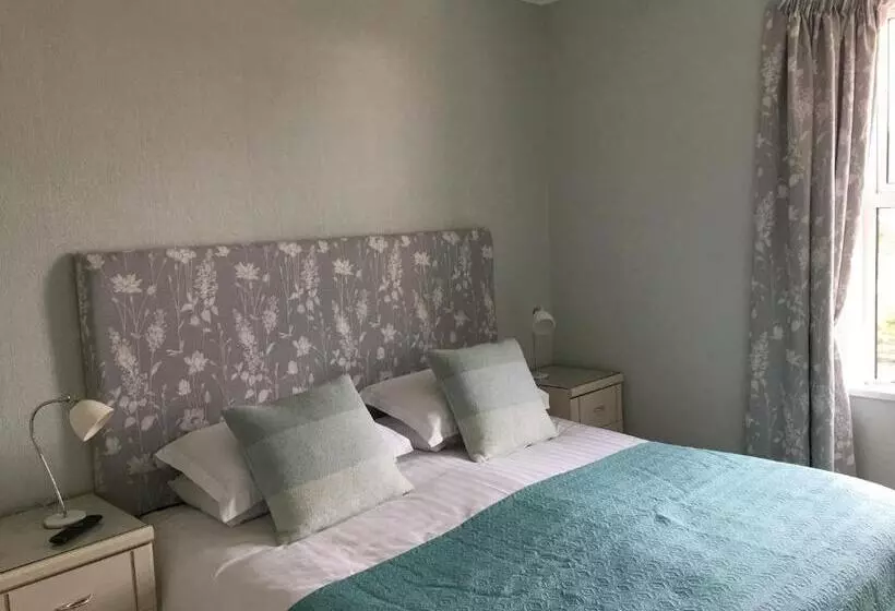 ペンション Woodlands Guest House