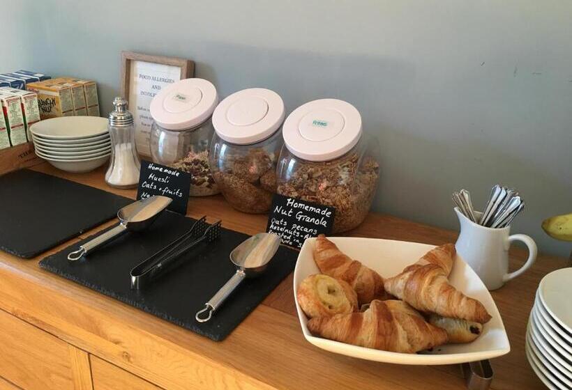 膳宿费 Woodlands Guest House