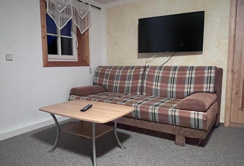 Restaurant & Pension Forsthaus Hain