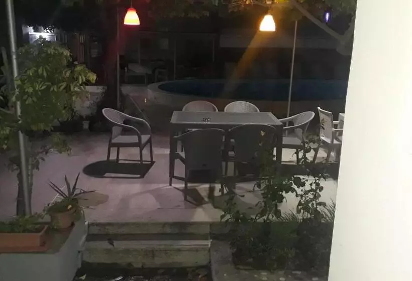 Villa Ali Ozalp