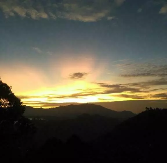 Aamiaismajoitus (B&B) Opal Cottage Ella