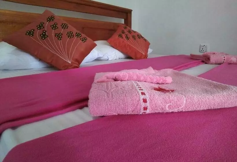 Aamiaismajoitus (B&B) Opal Cottage Ella