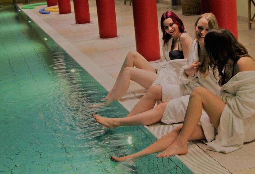 ホテル Altötting City Apartments