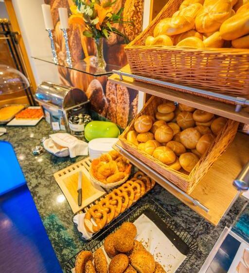 ホテル Altötting City Apartments