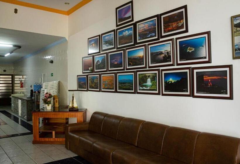 בית מלון כפרי Paradise Palace