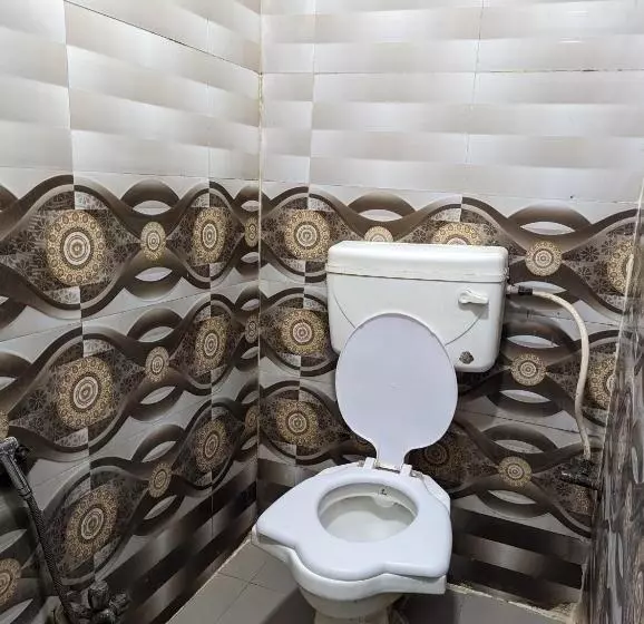 هتل Shikhar Inn