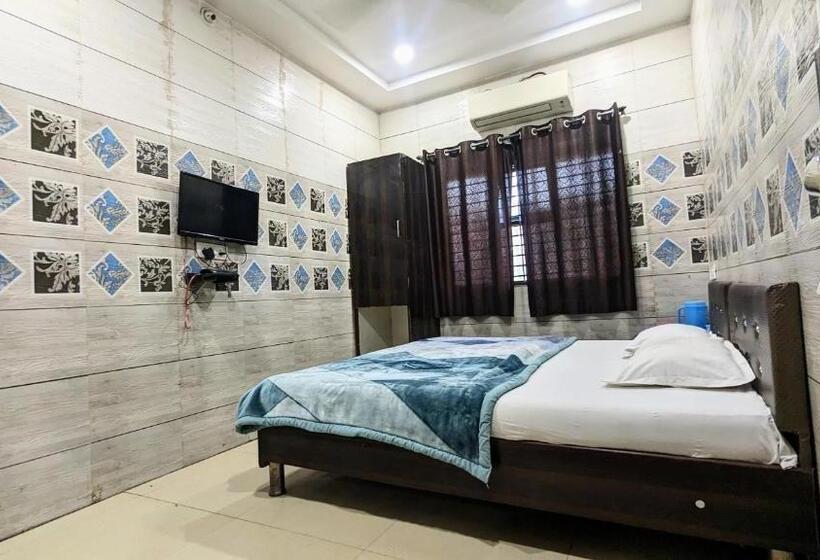 בית מלון כפרי Shikhar Inn