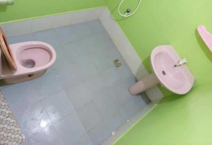 Pensió Beach Cab Resort