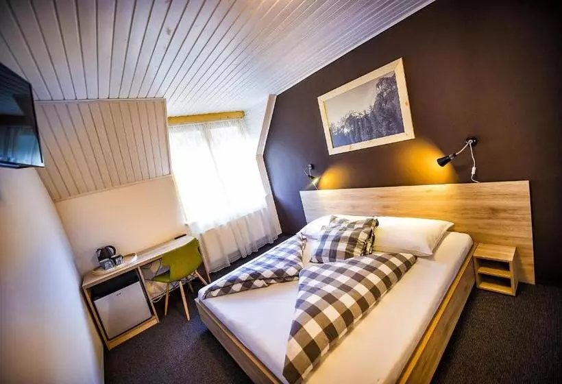 پانسیون Penzion Flores