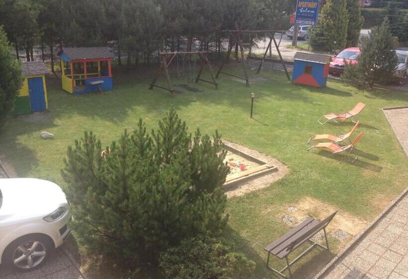 פנסיון Penzion Flores