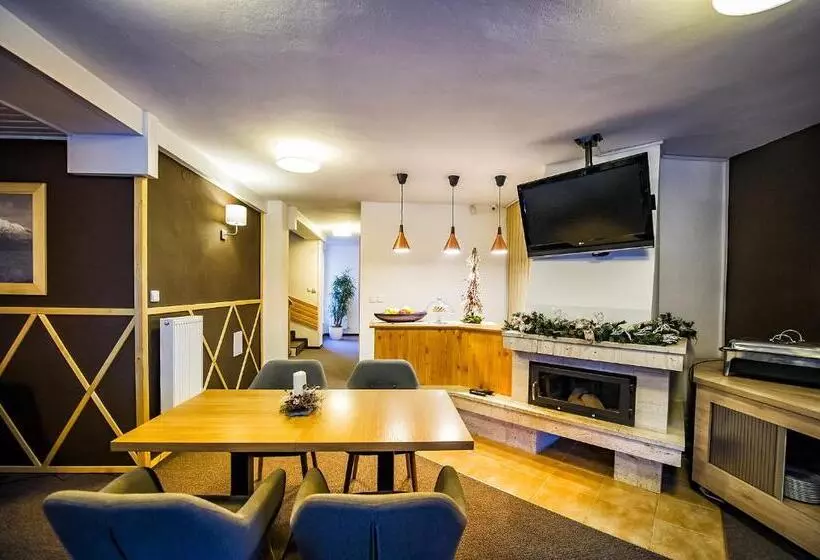 پانسیون Penzion Flores