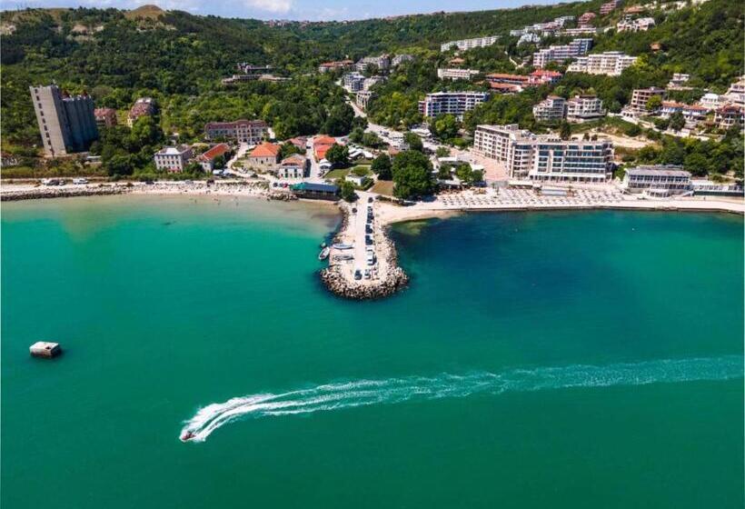 Royal Grand Hotel And Spa   All Inclusive And Free Beach Accsess