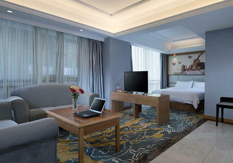 Vienna Hotel Dongguan East Bus Station