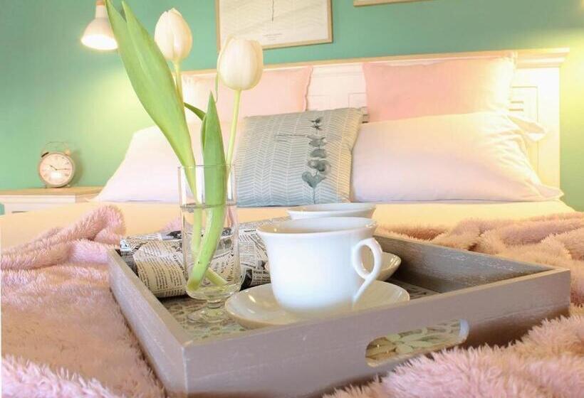 Accanto Al Centro B&b