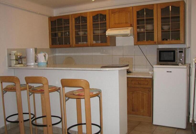 민박 Burg Vendégház