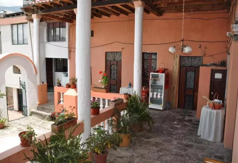 Aamiaismajoitus (B&B) Casa Vista Hermosa