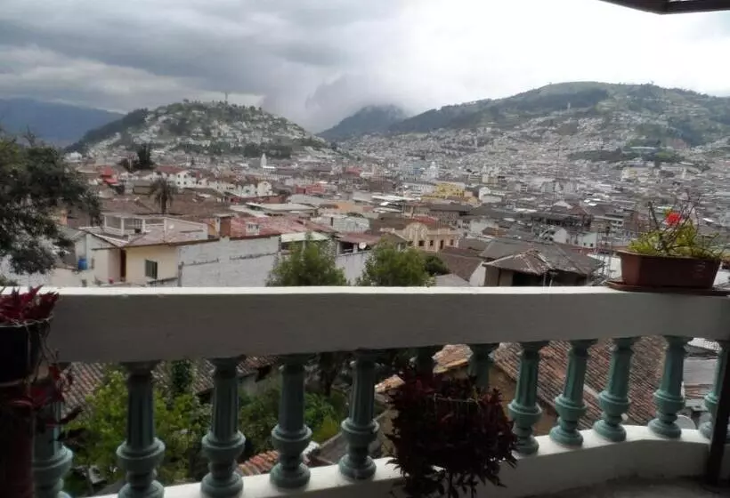 Aamiaismajoitus (B&B) Casa Vista Hermosa