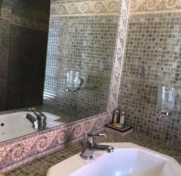 تختخواب و صبحانه Mas De La Montille