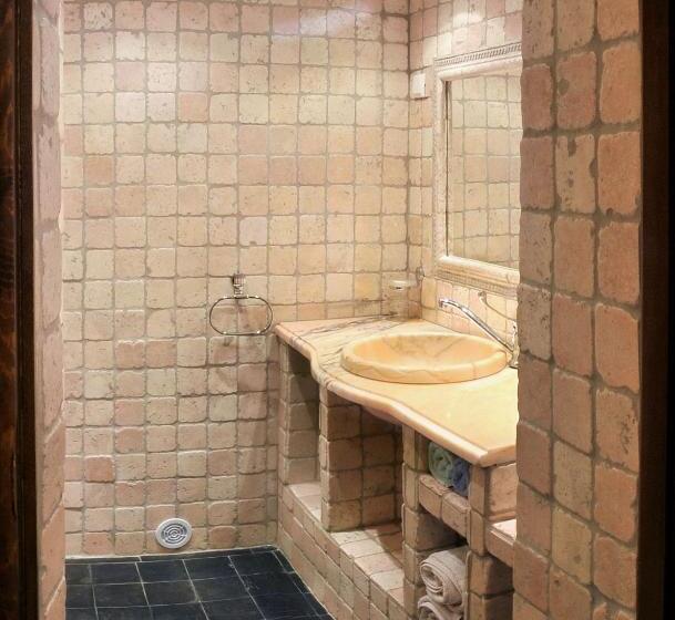 مبيت وإفطار Mas De La Montille