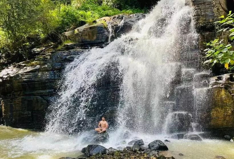 Aamiaismajoitus (B&B) River Splendour Home Stay