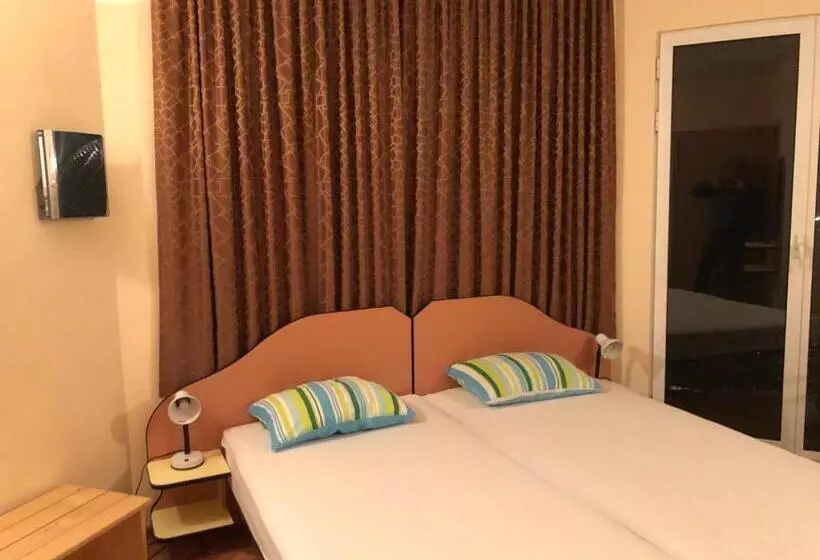 Family Hotel Pier