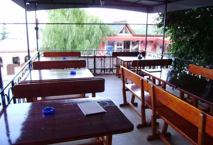 Family Hotel Pier