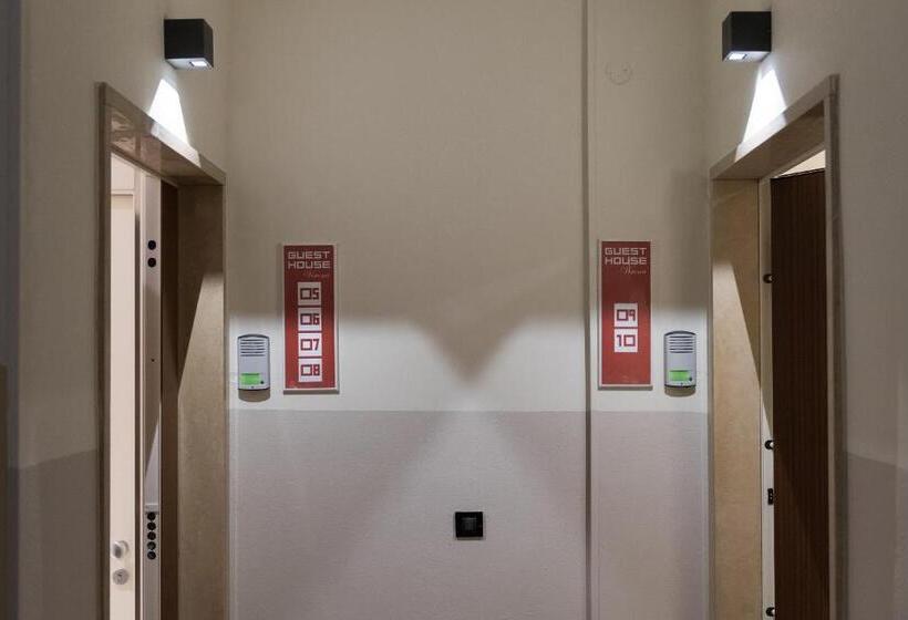 هتل Guesthouse Verona