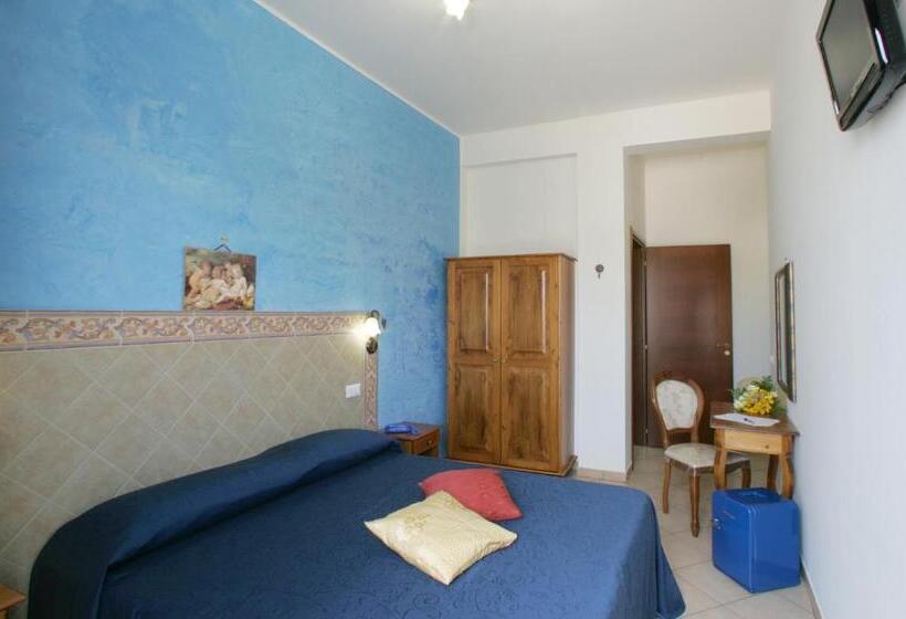 فندق H  Rooms La Darsena