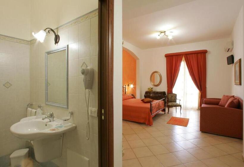 فندق H  Rooms La Darsena