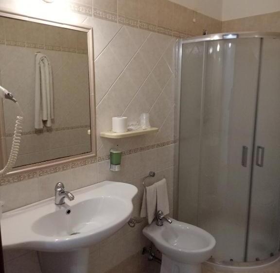 فندق H  Rooms La Darsena