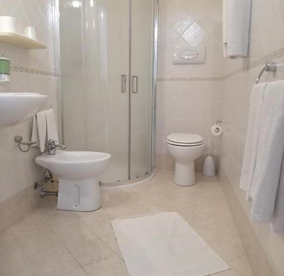 فندق H  Rooms La Darsena