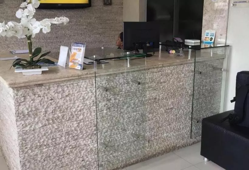 ホテル Piramide St. Antonio De Jesus