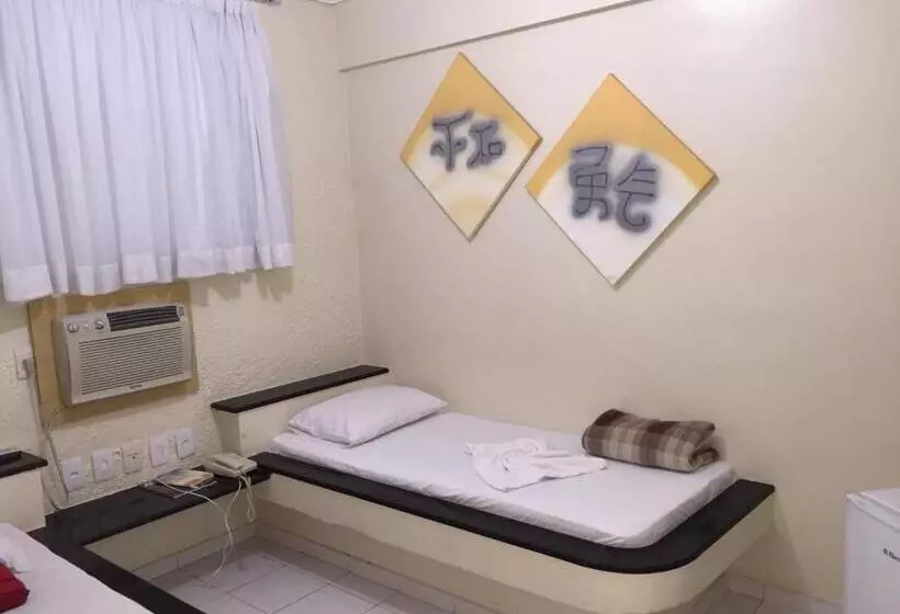 ホテル Piramide St. Antonio De Jesus