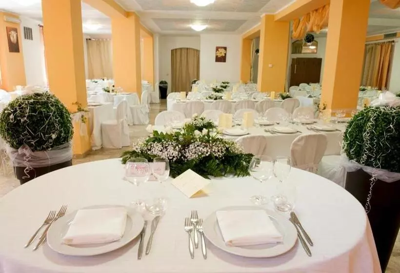 Hotelli Ristorante Il Pino