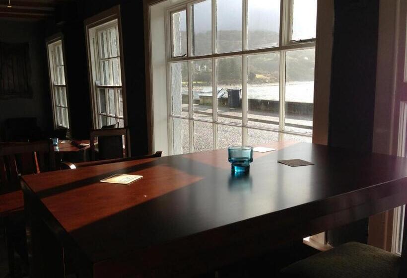 ホテル The Ferry Boat Inn