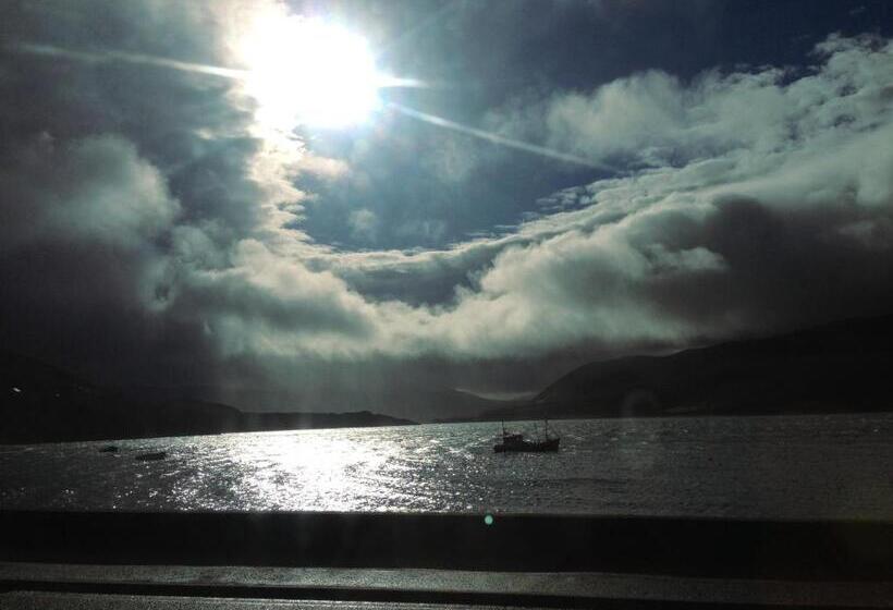 ホテル The Ferry Boat Inn