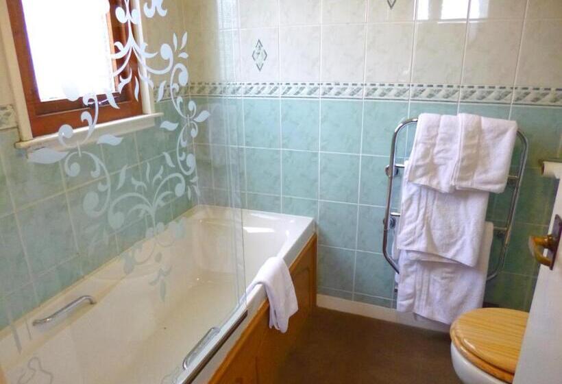 ホテル The Ferry Boat Inn