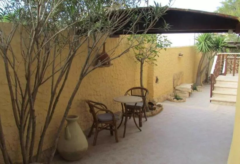 Le Anfore Hotel   Lampedusa