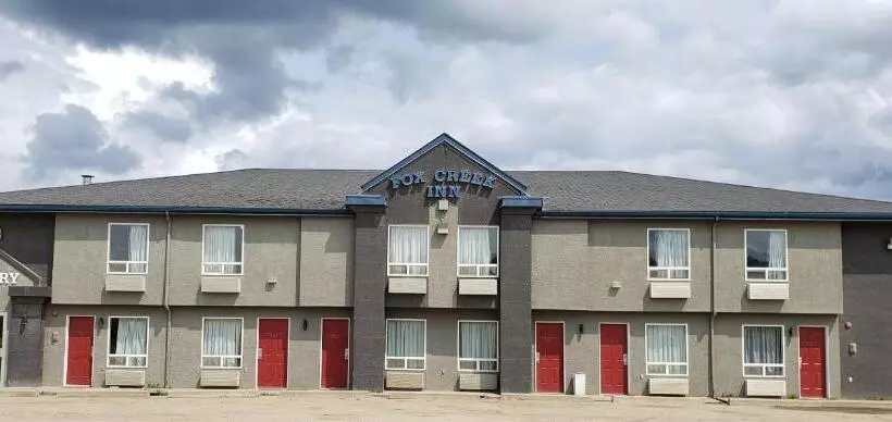 Motelli Fox Creek Inn