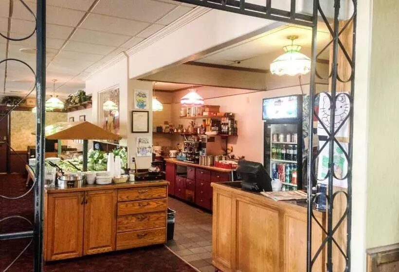 Motelli Fox Creek Inn