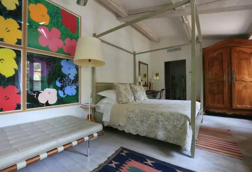 Hotel Pastis