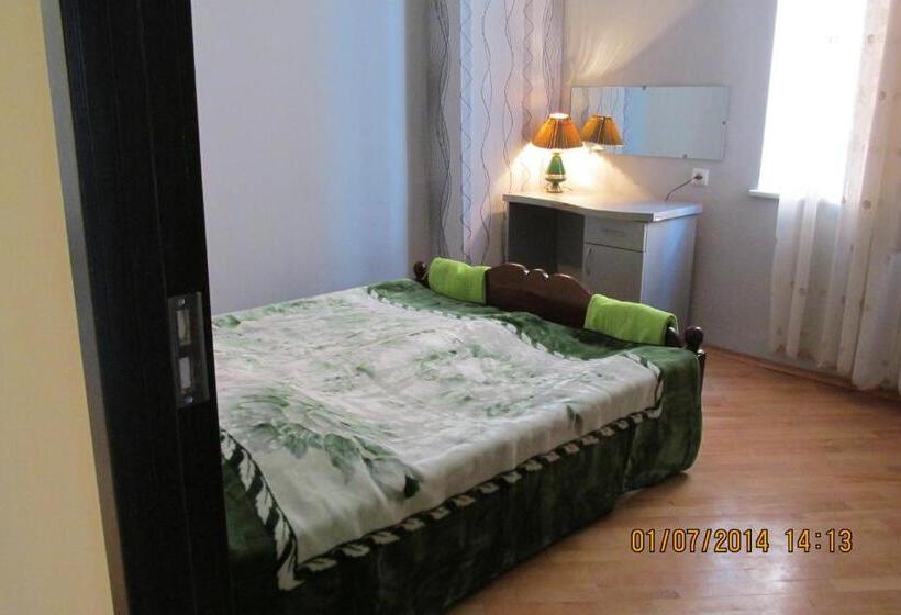 پانسیون Guest House Lviv грузия