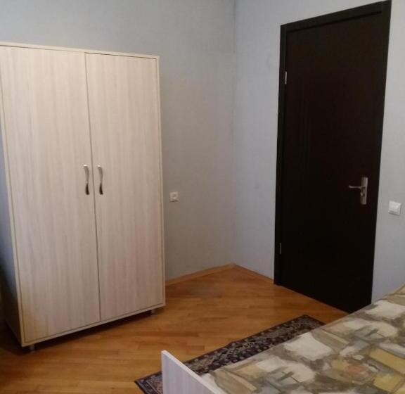 پانسیون Guest House Lviv грузия