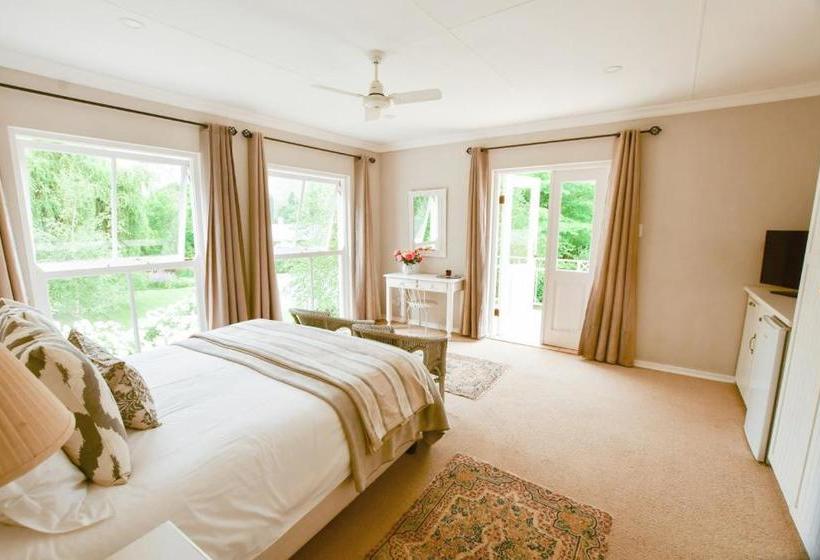 פנסיון Millpond House