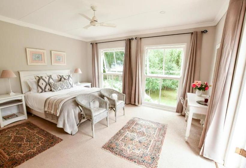 פנסיון Millpond House